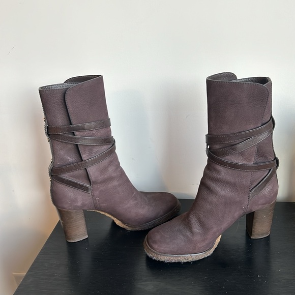 Tory Burch Valcuna Jamie Brown Studded Boots Size 9.5 - Picture 10 of 17